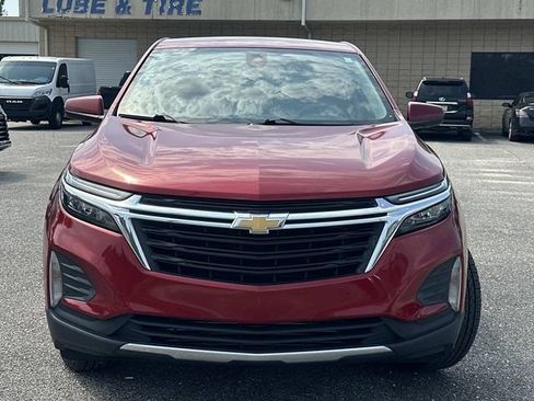Used 2022 Chevrolet Equinox LT FWD image 2