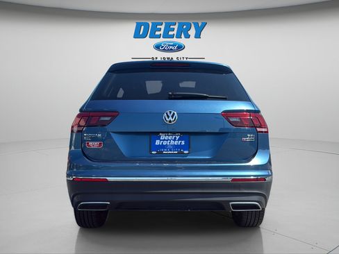 Used 2018 Volkswagen Tiguan SEL AWD/4WD image 5