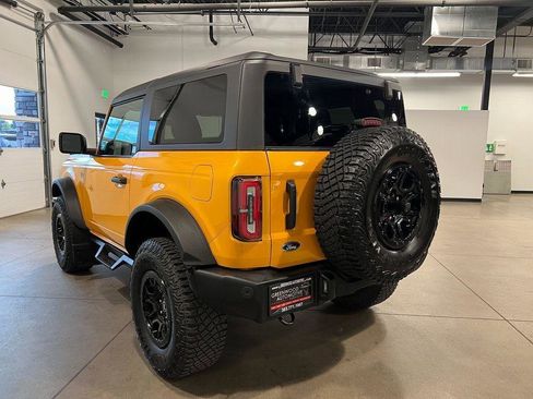 Used 2022 Ford Bronco Wildtrak image 5