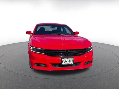 Used 2022 Dodge Charger SXT image 4