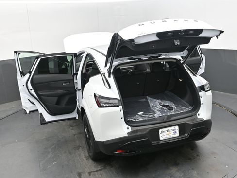 New 2025 Nissan Murano SV image 42