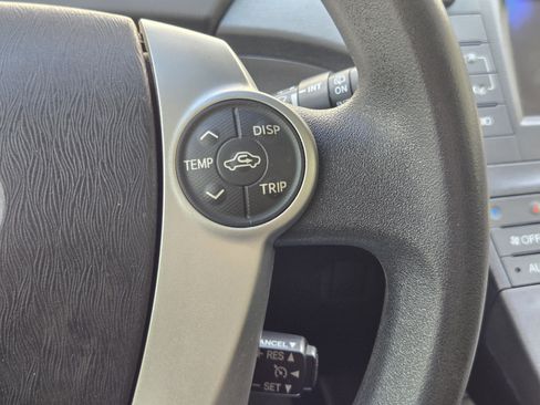 Used 2014 Toyota Prius Two FWD image 27