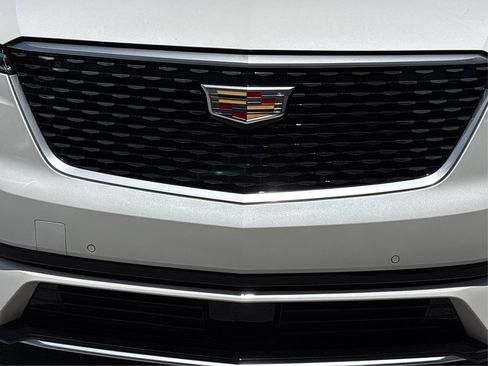 New 2025 Cadillac XT6 Premium Luxury w/ Platinum Package image 15