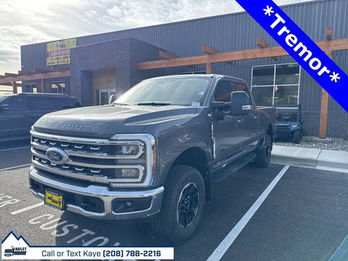 Used 2025 Ford F350 Lariat w/ Tremor Off-Road Package image 2