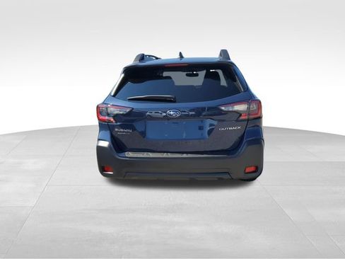 Used 2025 Subaru Outback Premium w/ Popular Package #1A AWD/4WD image 5