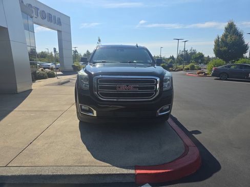 Used 2019 GMC Yukon XL SLT AWD/4WD image 7