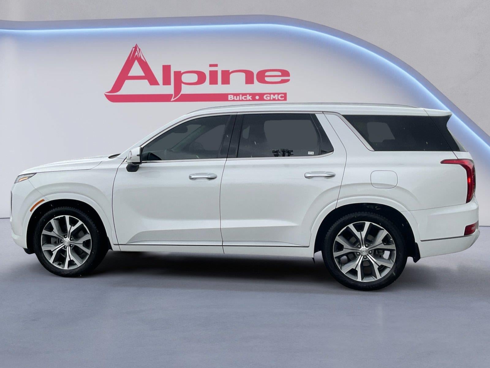 Used 2022 Hyundai Palisade Limited w/ Winter Package AWD/4WD image 2