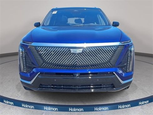 New 2026 Cadillac Vistiq Premium Luxury w/ LPO, Floor Liner Package image 2