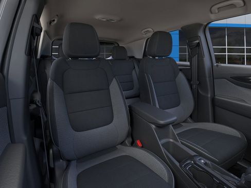 New 2026 Chevrolet TrailBlazer LT w/ Convenience Package FWD image 16