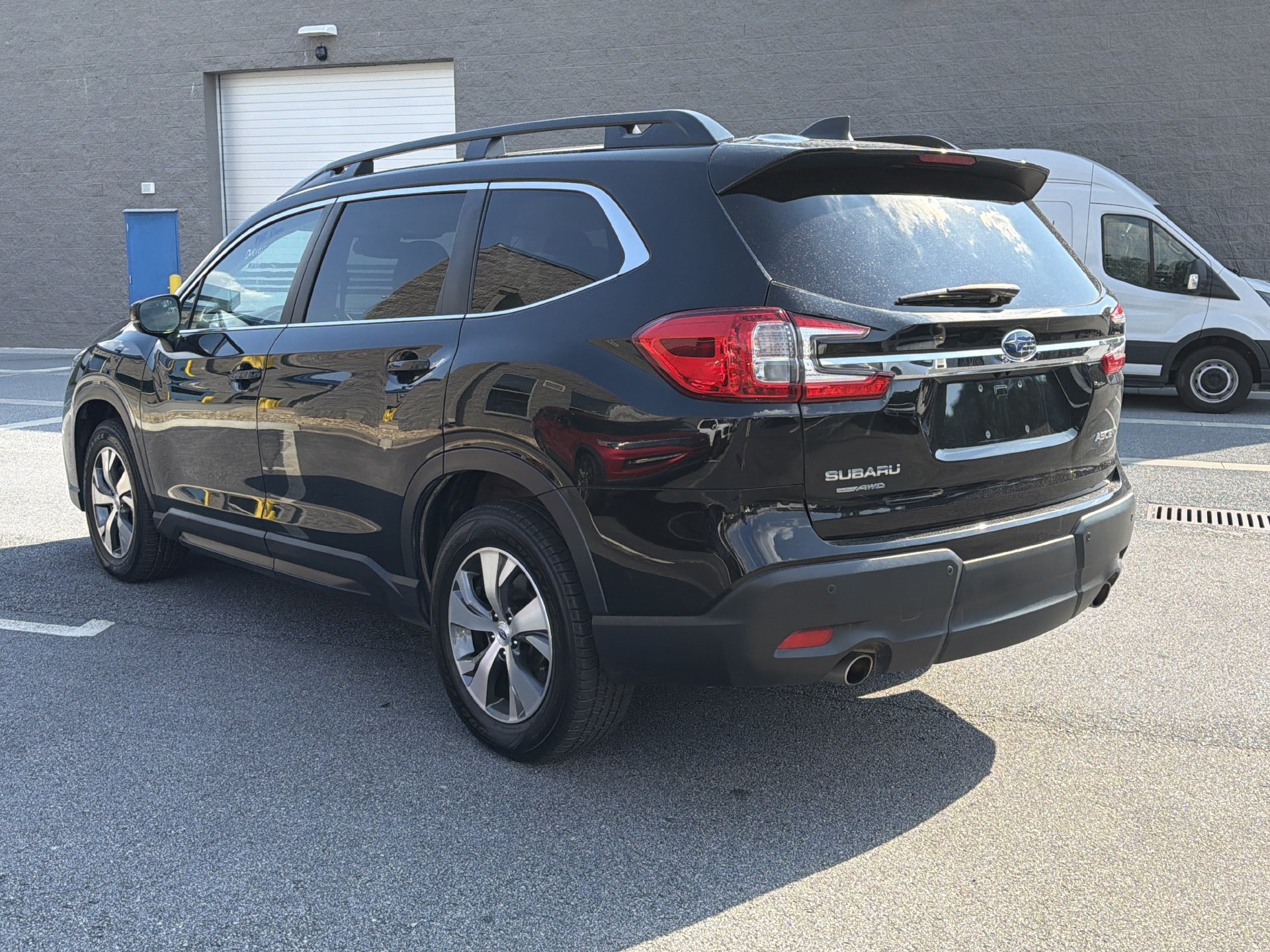 Used 2025 Subaru Ascent Premium AWD/4WD image 14