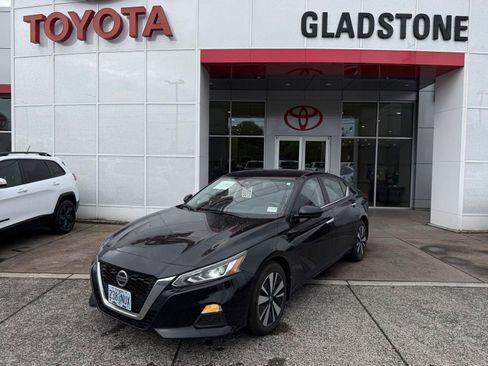 Used 2022 Nissan Altima 2.5 SV AWD/4WD image 1