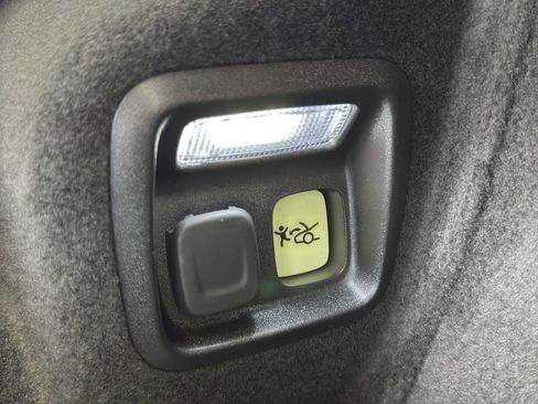 New 2026 Chevrolet Corvette Z06 w/ Battery Protection Package image 36