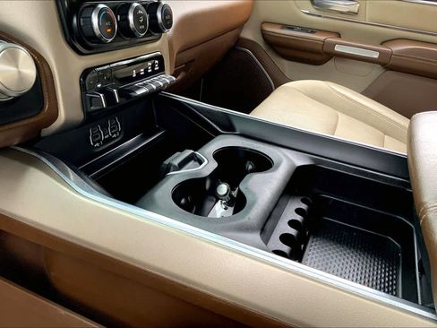 Used 2021 RAM 1500 Laramie image 15