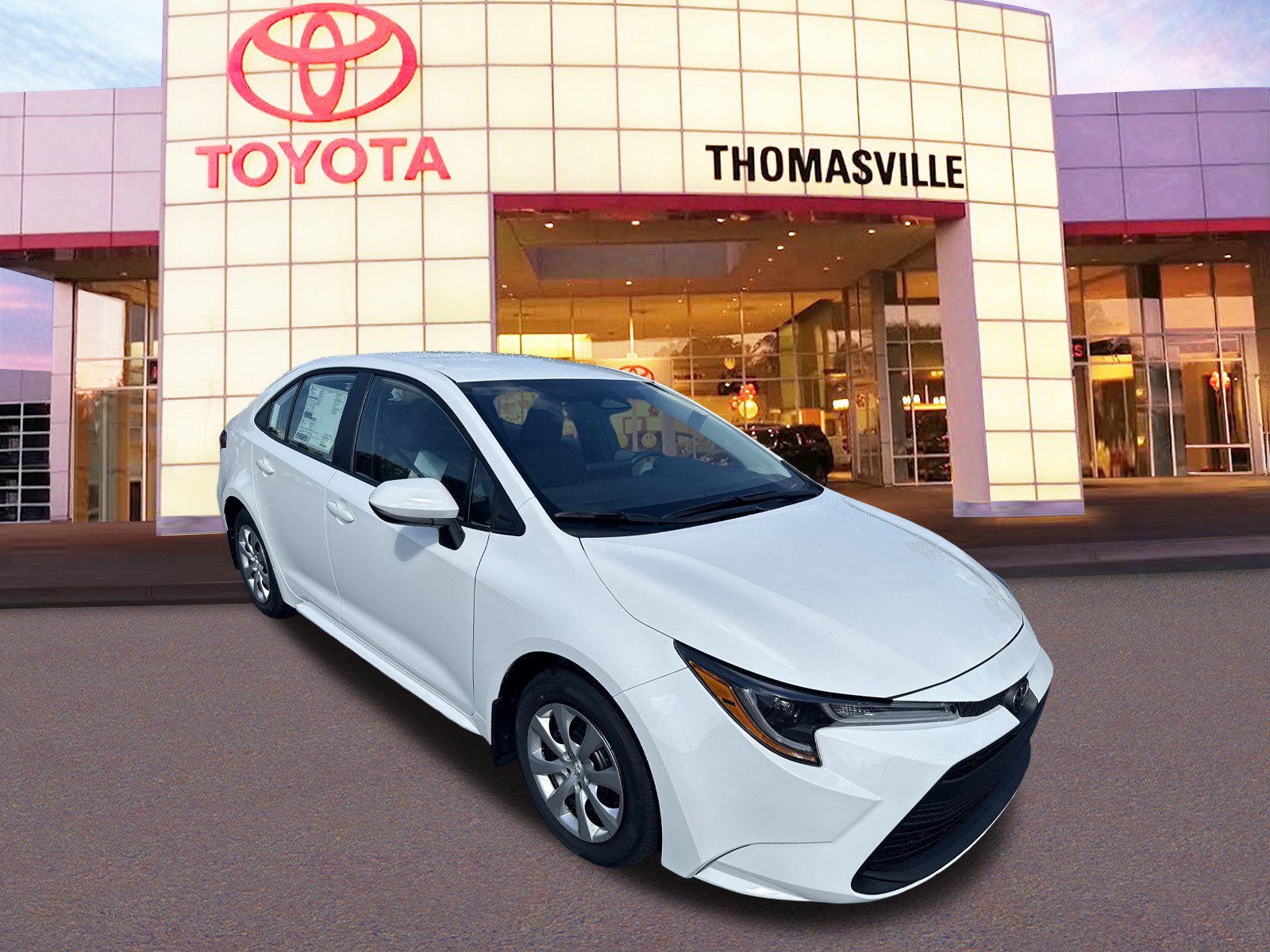 Used 2025 Toyota Corolla LE FWD image 3