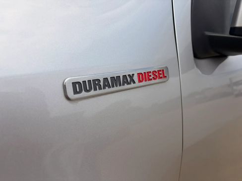 Used 2019 Chevrolet Colorado Z71 AWD/4WD image 31