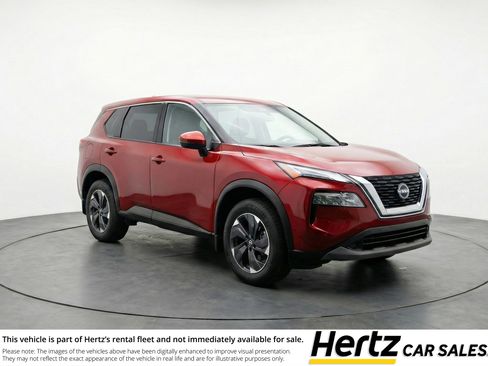 Used 2025 Nissan Rogue SV AWD/4WD image 1