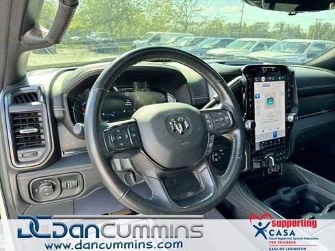 Used 2024 RAM 2500 Limited AWD/4WD image 21