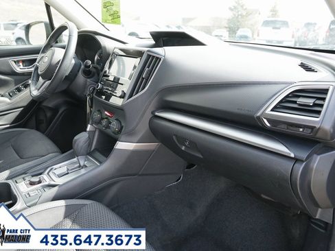 Used 2020 Subaru Forester Premium image 38