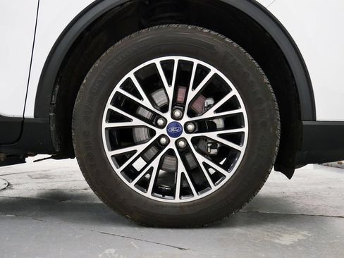Used 2023 Ford Escape SE FWD image 33
