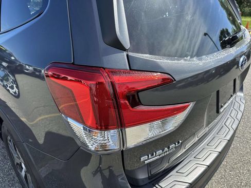 Certified 2023 Subaru Forester Premium AWD/4WD image 7
