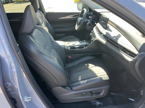Certified 2026 INFINITI QX60 Luxe w/ Cargo Package FWD image 10