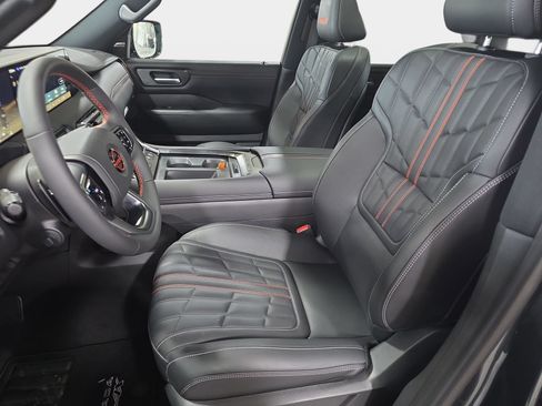 New 2026 Nissan Armada PRO-4X AWD/4WD image 15