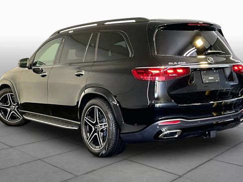 New 2026 Mercedes-Benz GLS 450 4MATIC image 3