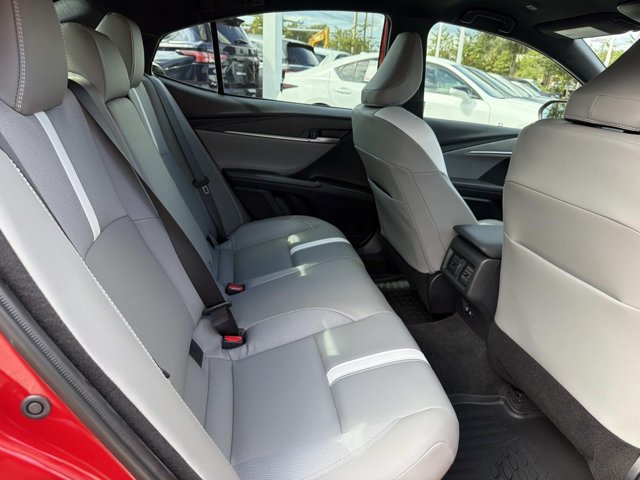 Used 2026 Toyota Camry SE FWD image 20