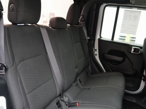 Used 2020 Jeep Gladiator Sport w/ Quick Order Package 24S image 23