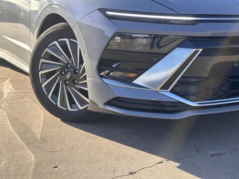 Certified 2025 Hyundai Sonata Limited image 4
