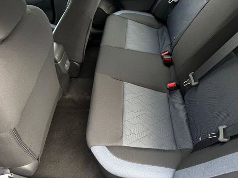 New 2025 Nissan Versa SV w/ Trunk Package image 10