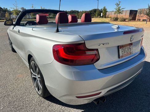 Used 2015 BMW 228i xDrive Convertible image 3