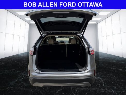 Used 2023 Ford Edge SEL w/ Convenience Package AWD/4WD image 5