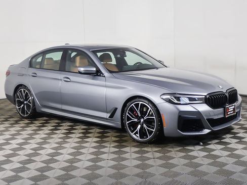 Used 2023 BMW M550i xDrive w/ Shadowloine Package image 54