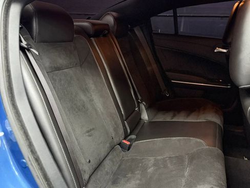 Used 2020 Dodge Charger Scat Pack w/ Dynamics Package RWD image 7