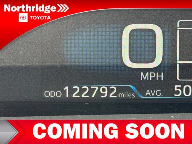 Used 2017 Toyota Prius Four w/ Premium Convenience Package FWD image 10