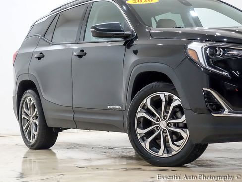 Used 2020 GMC Terrain SLT image 4