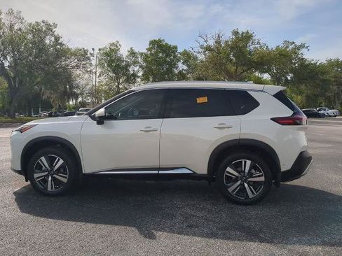 Certified 2023 Nissan Rogue Platinum w/ Platinum Premium Package FWD image 7
