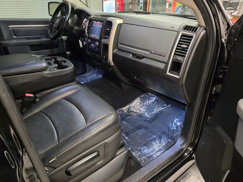Used 2019 RAM 1500 Big Horn AWD/4WD image 40