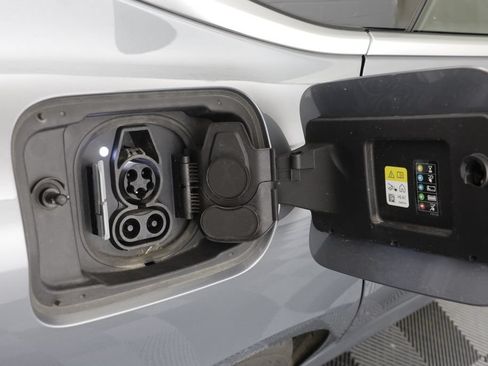 Certified 2023 BMW i4 eDrive35 w/ Premium Package RWD image 19