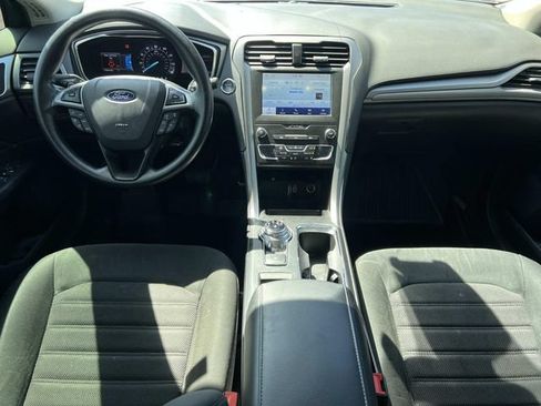 Certified 2020 Ford Fusion SE AWD/4WD image 13