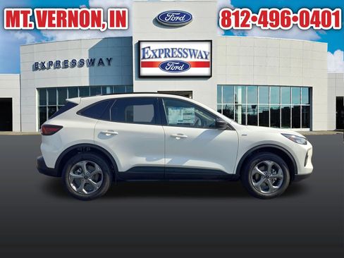 Used 2025 Ford Escape ST-Line AWD/4WD image 5