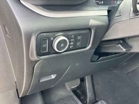 Certified 2024 Ford Explorer XLT w/ Equipment Group 202A AWD/4WD image 37