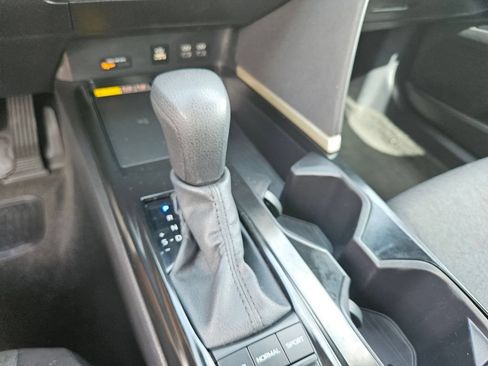 Used 2025 Toyota Camry LE FWD image 29