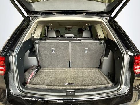 Used 2018 Volkswagen Atlas SEL Premium image 28