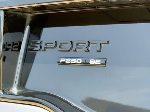 Used 2020 Land Rover Discovery Sport SE AWD/4WD image 12