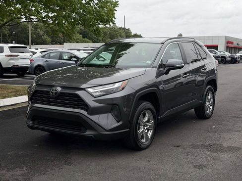 Used 2024 Toyota RAV4 XLE AWD/4WD image 23