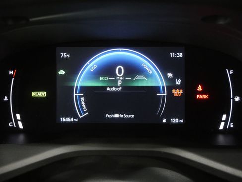 Used 2025 Toyota Camry SE w/ Multimedia Upgrade Package AWD/4WD image 14