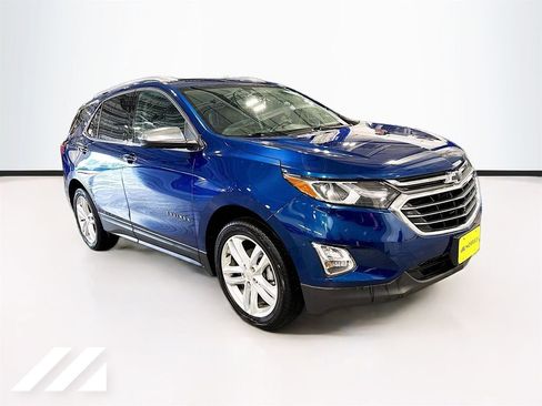 Used 2020 Chevrolet Equinox Premier AWD/4WD image 3