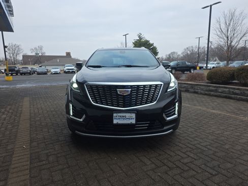 Used 2025 Cadillac XT5 Premium Luxury image 9